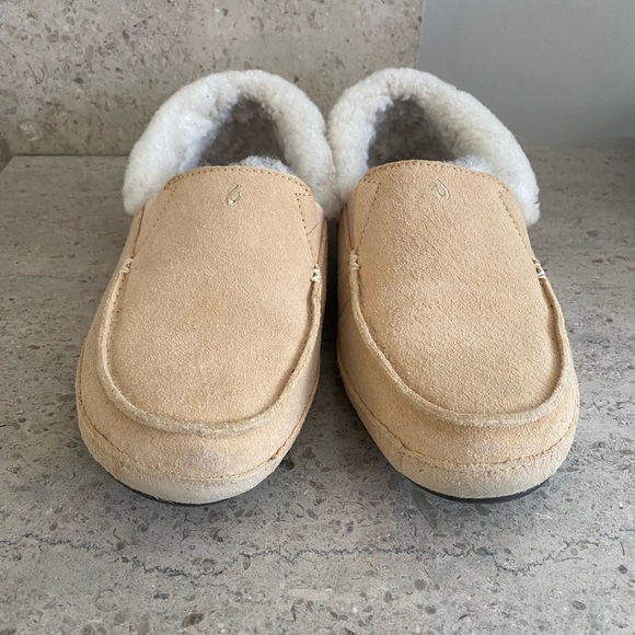 OluKai Ku’una Suede Slippers - Picture 7 of 15